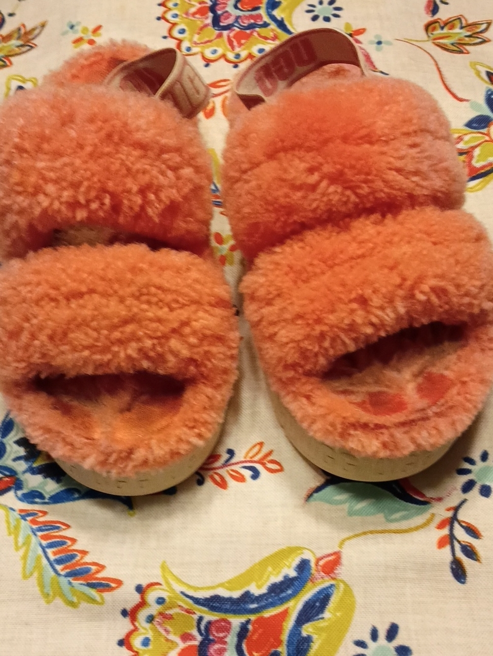 UGG Size 10 Slides
